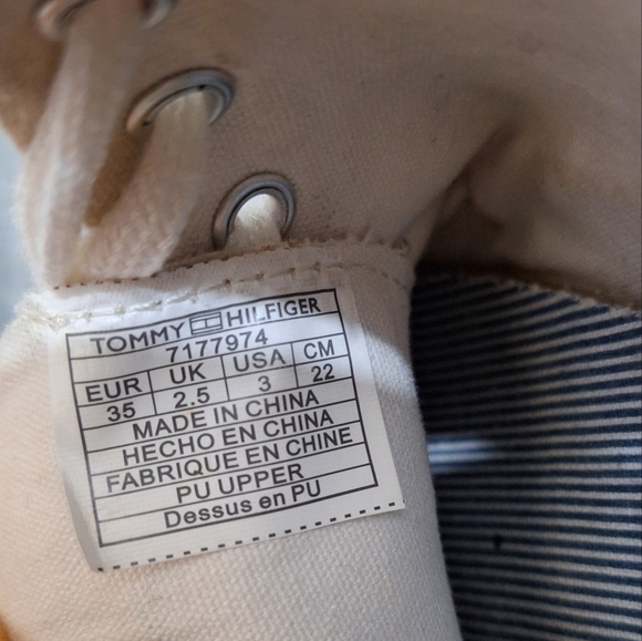 Tommy Hilfiger White Sneakers - Picture 6 of 7